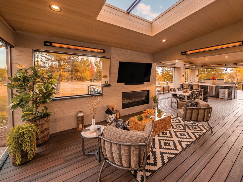 Four Season Deck in Greenwood Village